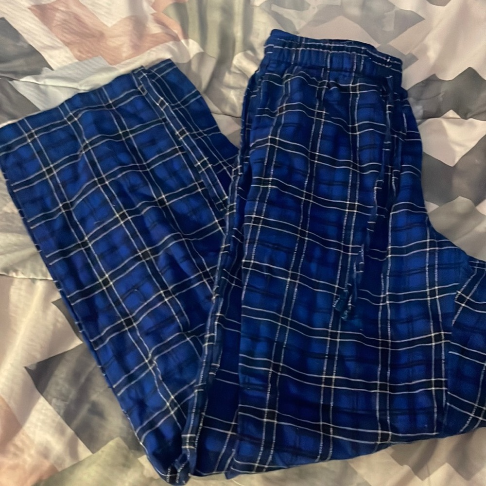 I’m selling plaid pants